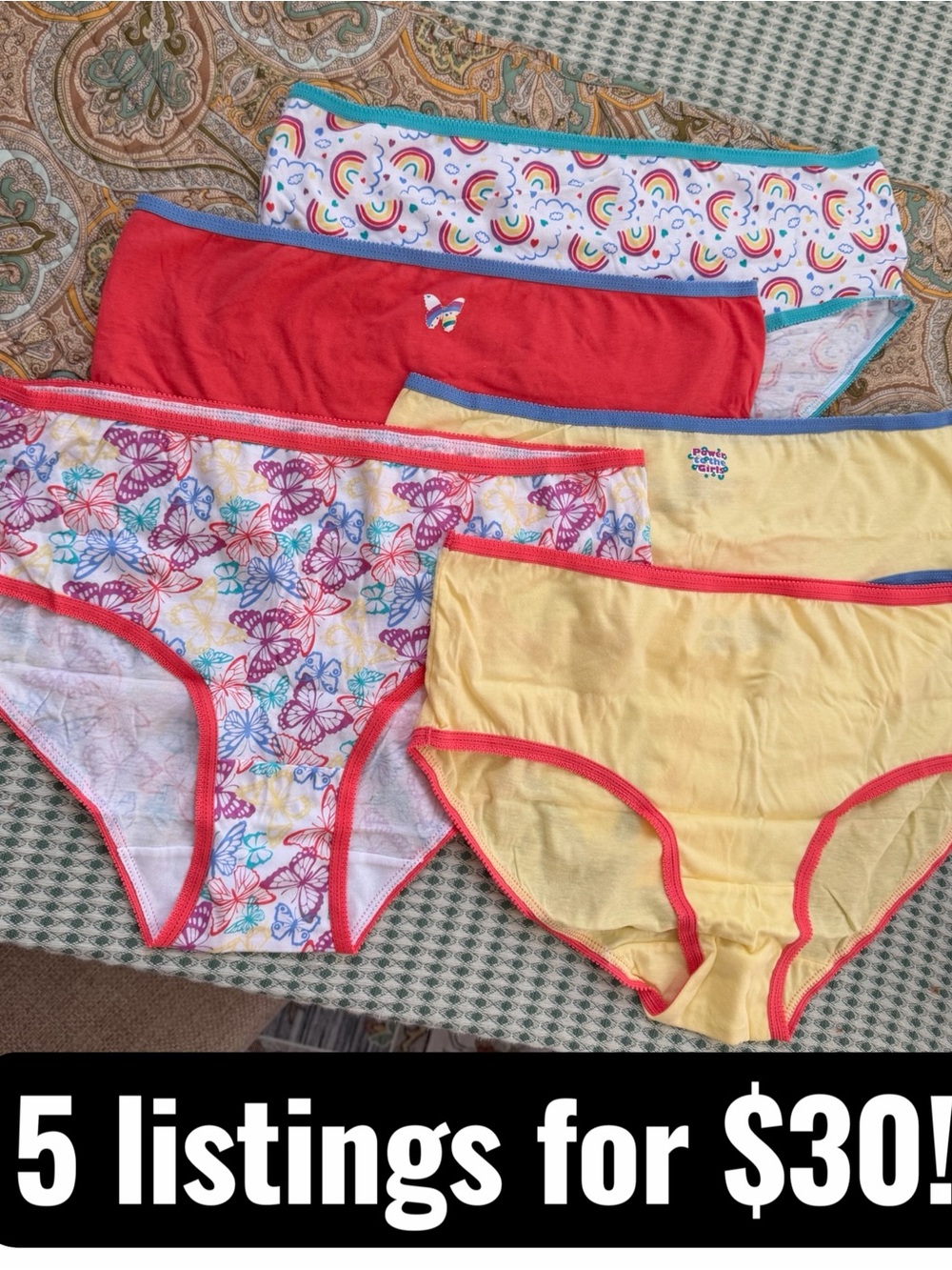 wonder nation Girls' Rainbow, Red, Yellow & Butterfly Briefs - Multicolor